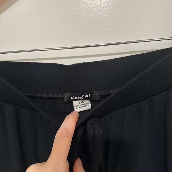 Sleep Riot | Women’s 3 Piece Modal Pajama PJ Set Shirt Shorts Pants Size Large - Picture 9 of 11